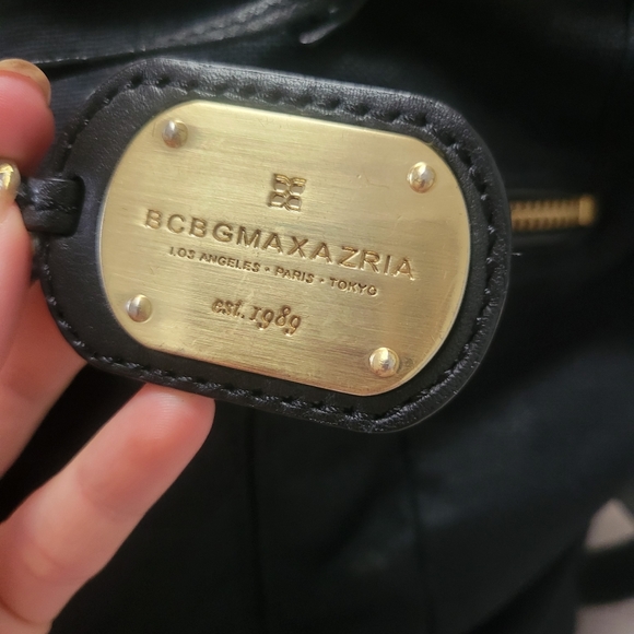 BCBGMaxAzria Black Linen Hobo Bag with Gold Hardware - Picture 2 of 16